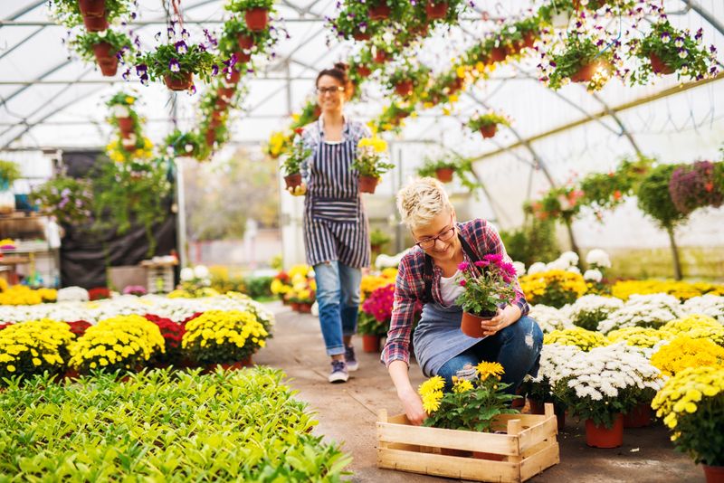 Female florists at work